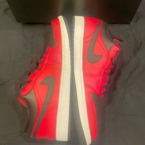 Jordan 1 Low Gym Red 11.5